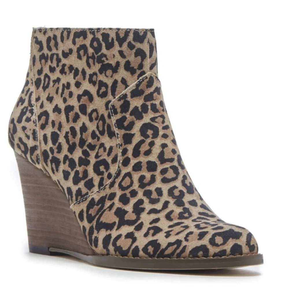 Sole Society Patsy Leopard Print Leather Side Zip Wedge Ankle Booties size 8